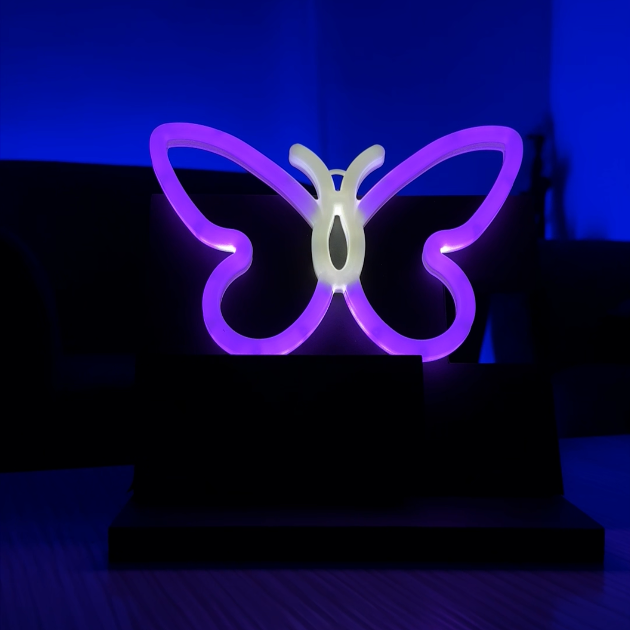 مصباح نيون ديكور LED – NeonGlow Light